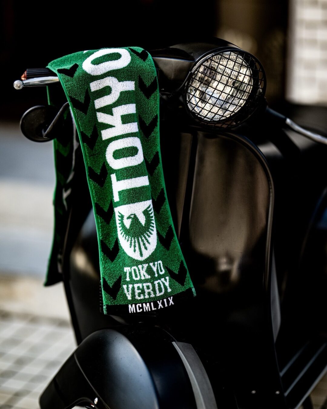 東京ヴェルディ × WHIZ LIMITED コラボアイテム “For the supporters. For the team.”が発売 (TOKYO VERDY ウィズ)