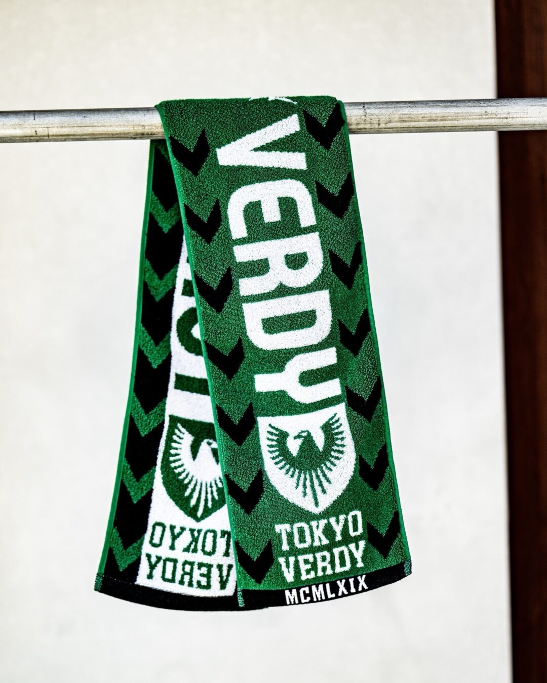 東京ヴェルディ × WHIZ LIMITED コラボアイテム “For the supporters. For the team.”が発売 (TOKYO VERDY ウィズ)