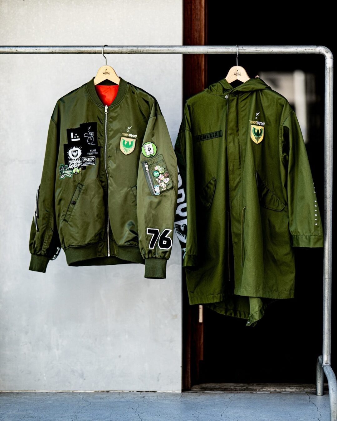 東京ヴェルディ × WHIZ LIMITED コラボアイテム “For the supporters. For the team.”が発売 (TOKYO VERDY ウィズ)