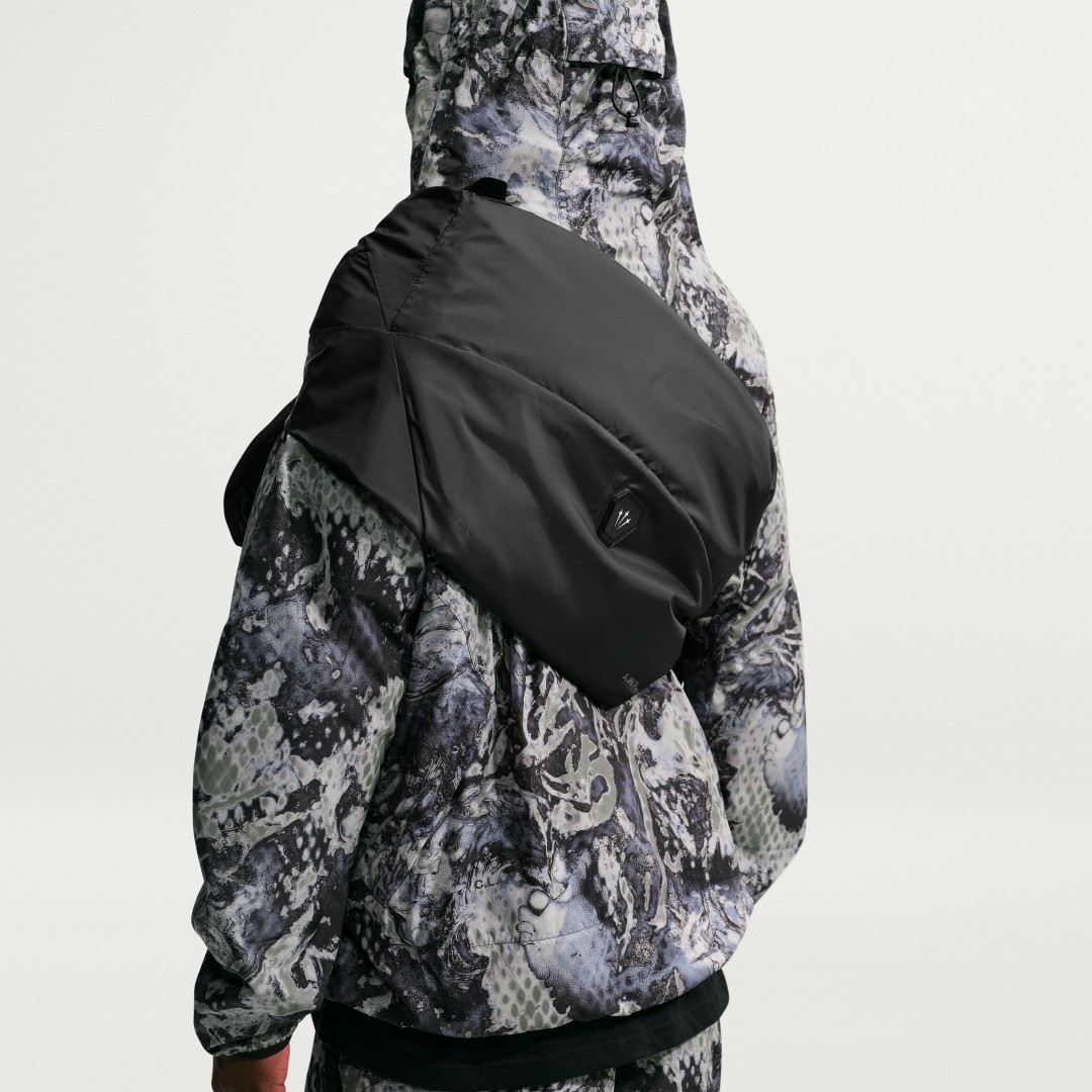Drake NOCTA × NIKE 最新アパレルコレクションが2026年 10/14 発売 (ドレイク ノクタ ナイキ)
