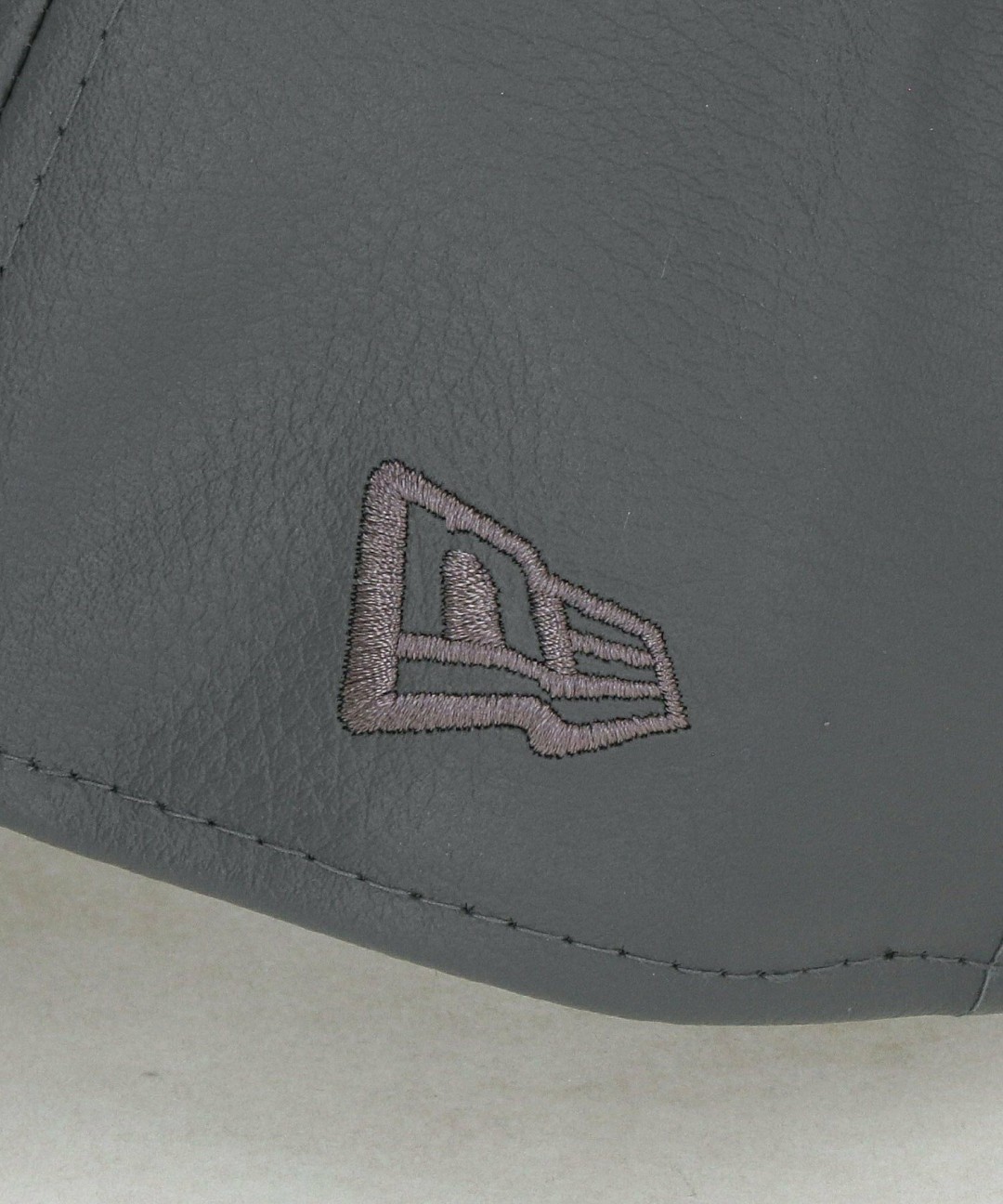 BEAUTY&YOUTH × New Era 2026 FW 別注 “レザーライク キャップ”が発売 (ビューティアンドユース ニューエラ)